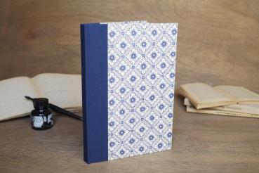 Notizbuch blau "Loisl", hochwertiges Papier, Lesebändchen, handgefertigt